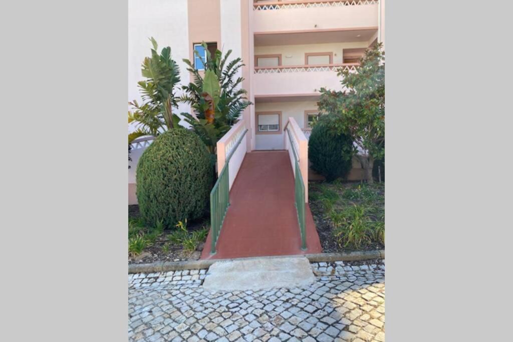Lovely 2 Bedroom Apartment Including Pool, Stunning Ocean Views & Beach Closeby Praia Da Luz ภายนอก รูปภาพ